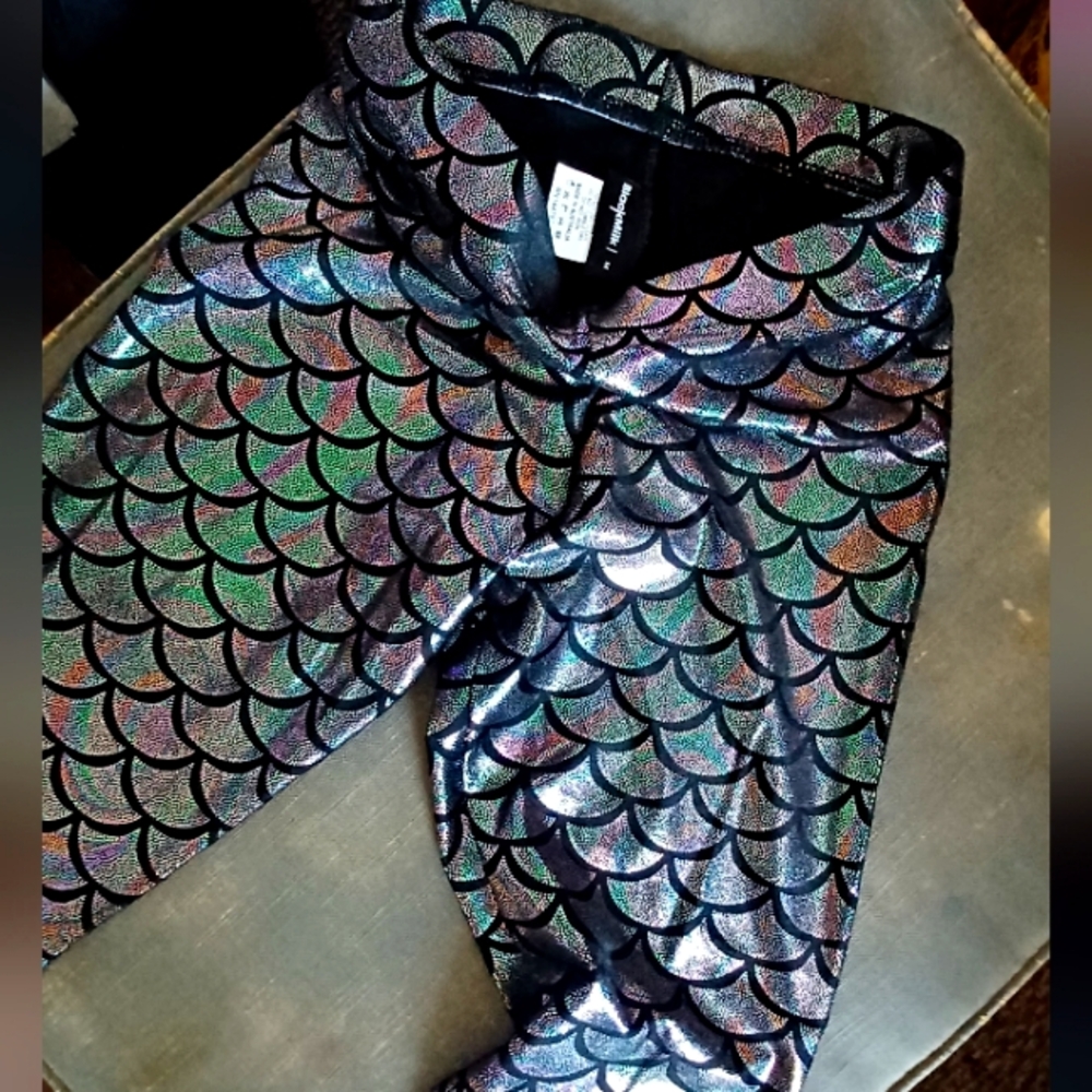 Rainbow Mermaid Oil Slick leggings by BlackMilk
